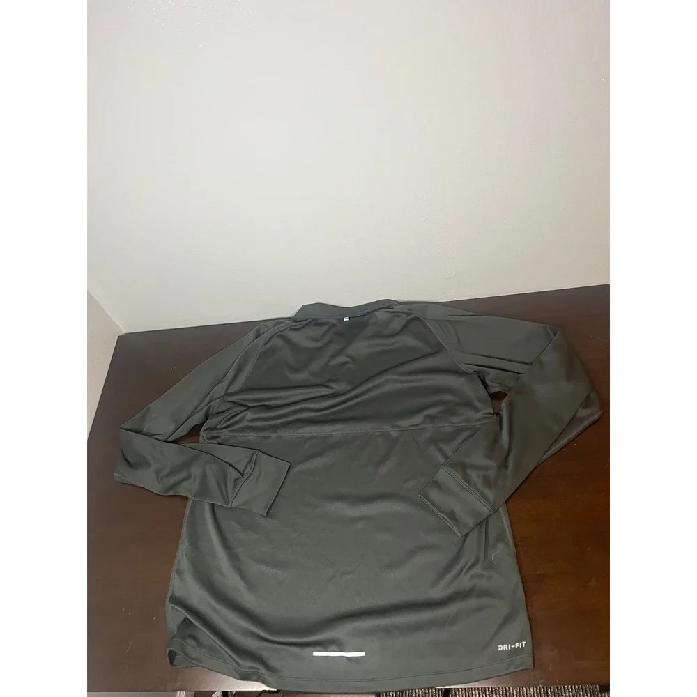 Nike light warm provide
